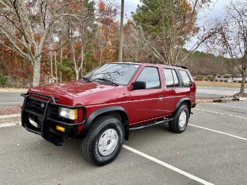 Nissan pathfinder 1995 essence nissan pathfinder Nissan pathfinder 1995 essence nissan pathfinder