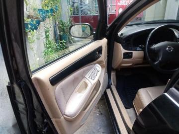 Nissan sentra black nissan sentra 2004 at 100000 km for sale in parañaque Nissan sentra black nissan sentra 2004 at 100000 km for sale in parañaque