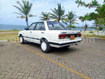 Nissan sunny 1999 petrol nissan sunny