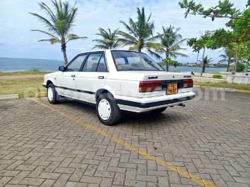 Nissan sunny 1999 petrol nissan sunny
