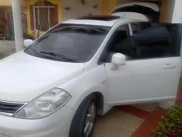 Nissan tiida hatchback 2011 gasolina nissan tiida hb premium mecanico Nissan tiida hatchback 2011 gasolina nissan tiida hb premium mecanico