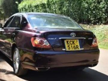 Nissan x trail petrol toyota markx Nissan x trail petrol toyota markx