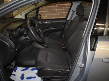 Opel meriva 2014 benzin opel meriva 1 4 limited Opel meriva 2014 benzin opel meriva 1 4 limited