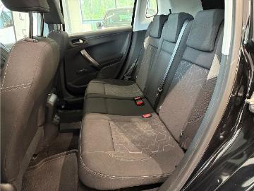 Peugeot 2008 2016 bensin peugeot 2008 active 1 2 pt 82hk aut Peugeot 2008 2016 bensin peugeot 2008 active 1 2 pt 82hk aut