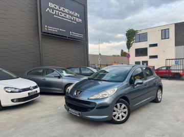 Peugeot 206 2006 essence peugeot 206 1 4benzine 228 km beginnerswagen Peugeot 206 2006 essence peugeot 206 1 4benzine 228 km beginnerswagen
