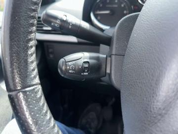 Peugeot 207 2006 essence peugeot 207 1 4i 16v Peugeot 207 2006 essence peugeot 207 1 4i 16v