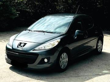 Peugeot 207 2013 essence peugeot 207 1 4 benzine Peugeot 207 2013 essence peugeot 207 1 4 benzine
