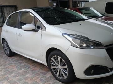 Peugeot 208 2017 nafta peugeot 208 allure 2017 nafta 127000km peugeot 208 allure 1 6 clasi... Peugeot 208 2017 nafta peugeot 208 allure 2017 nafta 127000km peugeot 208 allure 1 6 clasi...