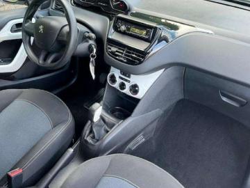 Peugeot 208 2018 essence voiture doccasion peugeot ii like moniteur automobile Peugeot 208 2018 essence voiture doccasion peugeot ii like moniteur automobile