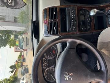 Peugeot 307 2003 peugeot rosu 307 automat Peugeot 307 2003 peugeot rosu 307 automat