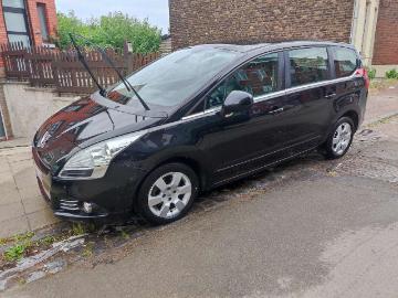 Peugeot 5008 2012 diesel peugeot 5008 1 6 hdi boite automatique toit pano gps Peugeot 5008 2012 diesel peugeot 5008 1 6 hdi boite automatique toit pano gps