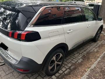 Peugeot 5008 2018 essence peugeot 5008 puretech 130 access 7 plaatsen Peugeot 5008 2018 essence peugeot 5008 puretech 130 access 7 plaatsen