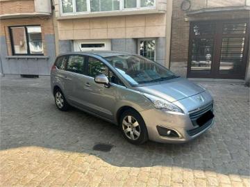 Peugeot 5008 essence peugeot 5008 1 2 benzine met slechts 83000km Peugeot 5008 essence peugeot 5008 1 2 benzine met slechts 83000km