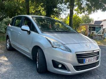 Peugeot 5008 essence peugeot 5008 Peugeot 5008 essence peugeot 5008