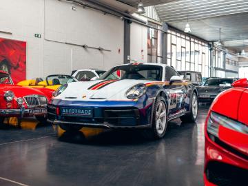 Porsche 911 2022 gasolina porsche 911 dakar