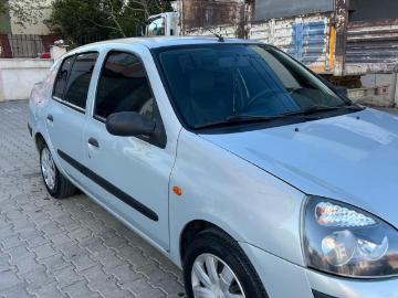 Renault clio 2004 renault clio