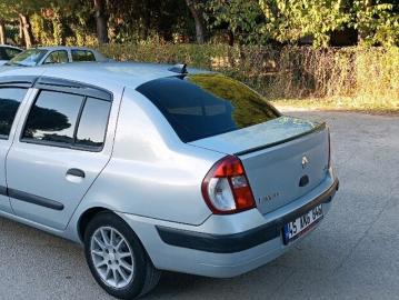 Renault clio 2005 renault clio