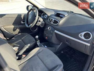 Renault clio 2009 benzin renault clio 2009 Renault clio 2009 benzin renault clio 2009