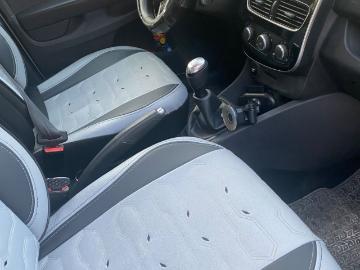 Renault clio essence renault clio