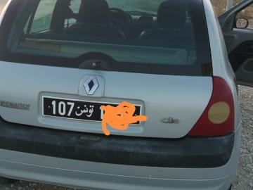 Renault clio essence renault clio