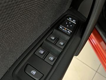 Renault kangoo benzin renault kangoo multix combi 1 3 tce iconic edc Renault kangoo benzin renault kangoo multix combi 1 3 tce iconic edc