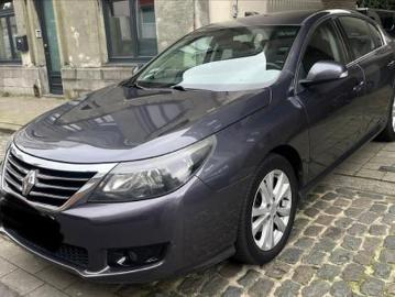 Renault laguna 2011 diesel renault latitude 2 0 dci leder airco Renault laguna 2011 diesel renault latitude 2 0 dci leder airco