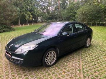 Renault laguna essence renault laguna 2 0i dynamic benzine in goede staat Renault laguna essence renault laguna 2 0i dynamic benzine in goede staat