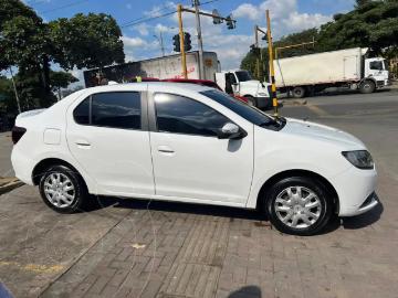 Renault logan 2017 gasolina 2017 renault logan expression plus