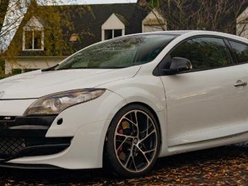 Renault megane 2011 essence 2011 renault megane 3 rs Renault megane 2011 essence 2011 renault megane 3 rs