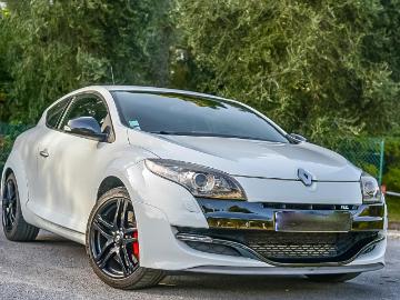 Renault megane 2011 essence 2011 renault megane 3 rs Renault megane 2011 essence 2011 renault megane 3 rs