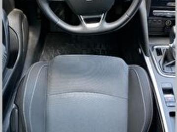 Renault megane benzin renault megane sedan 1 3 tce touch edc