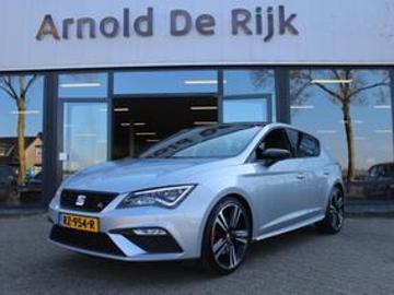 Seat leon 2018 benzine seat leon 1 8 tsi fr business intense Seat leon 2018 benzine seat leon 1 8 tsi fr business intense