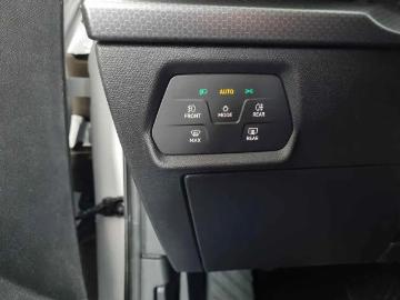 Seat leon 2023 diesel seat leon berline en beige occasion a thionville pour 24 190 Seat leon 2023 diesel seat leon berline en beige occasion a thionville pour 24 190