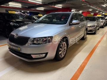 Skoda octavia 2015 diesel skoda octavia combi 1 6 tdi cr ambition Skoda octavia 2015 diesel skoda octavia combi 1 6 tdi cr ambition