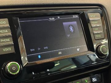Skoda octavia 2016 bensin skoda octavia 1 2 tsi dragkrok ozu712