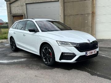 Skoda octavia 2021 skoda octavia combi 1 4 tsi iv dsg rs