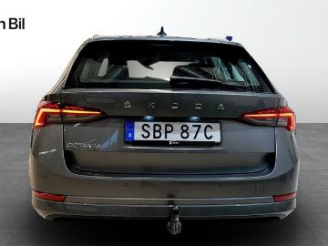 Skoda octavia 2023 bensin skoda octavia combi ambition tsi110 dragp Skoda octavia 2023 bensin skoda octavia combi ambition tsi110 dragp