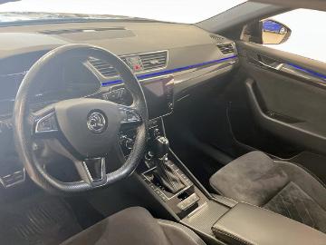 Skoda superb 2019 bensin skoda superb combi sportline 2 0 tsi 272 dsg 4x4 uhw48m Skoda superb 2019 bensin skoda superb combi sportline 2 0 tsi 272 dsg 4x4 uhw48m