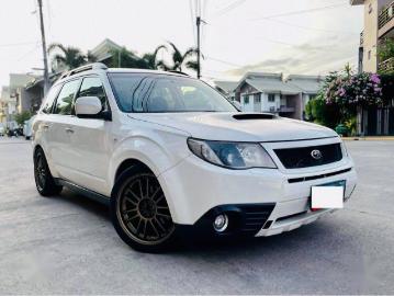 Subaru forester selling pearl white subaru forester 2010 in malvar