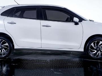 Suzuki baleno 2021 jual suzuki baleno hatchback at 2021 putih kilometer 33rb Suzuki baleno 2021 jual suzuki baleno hatchback at 2021 putih kilometer 33rb