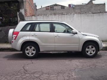 Suzuki grand vitara 2013 suzuki grand vitara 2013 47 000 km Suzuki grand vitara 2013 suzuki grand vitara 2013 47 000 km