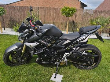 Suzuki gsr 750 2015 essence suzuki gsr 750 Suzuki gsr 750 2015 essence suzuki gsr 750