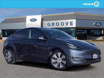 Tesla model y tesla model y