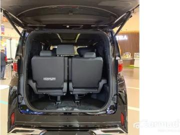 Toyota alphard 2025 hybrid 2025 toyota alphard
