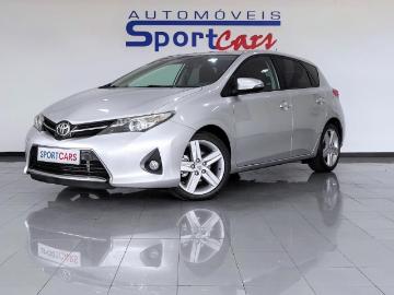 Toyota auris 2013 diesel sportcars Toyota auris 2013 diesel sportcars
