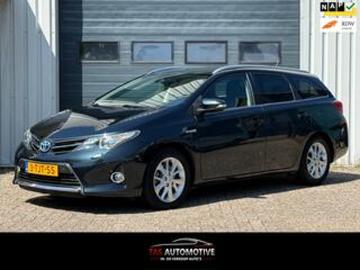 Toyota auris 2014 hybride toyota auris touring sports 1 8 hybrid lease navileerpano Toyota auris 2014 hybride toyota auris touring sports 1 8 hybrid lease navileerpano