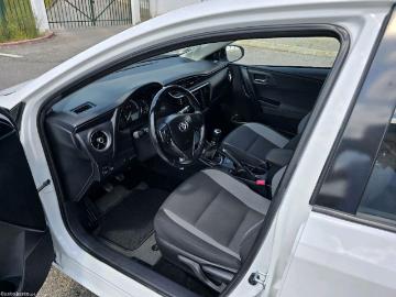 Toyota auris 2015 diesel toyota auris 1 4 d4d activeac 90cv 6v nacional 1 dono 15 Toyota auris 2015 diesel toyota auris 1 4 d4d activeac 90cv 6v nacional 1 dono 15