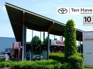 Toyota auris 2018 hybride toyota auris 1 8 hybrid dynamic automaat achteruitrij camera cru... Toyota auris 2018 hybride toyota auris 1 8 hybrid dynamic automaat achteruitrij camera cru...
