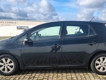 Toyota auris diesel toyota auris 1 4 d 4d comfortnavi Toyota auris diesel toyota auris 1 4 d 4d comfortnavi