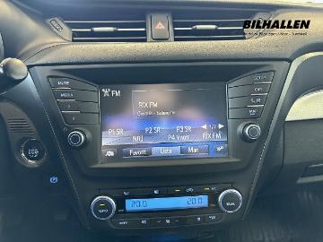 Toyota avensis 2015 diesel toyota avensis 1 6 active plus v Toyota avensis 2015 diesel toyota avensis 1 6 active plus v